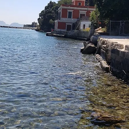 Via Lucullo * Bacoli